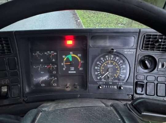SCANIA MENDE-TIPPER,TZS.145 MILIONI,DAR.
