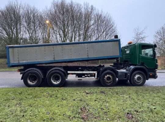 SCANIA MENDE-TIPPER,TZS.145 MILIONI,DAR.