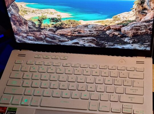 Asus ROG Zephyrus G14
